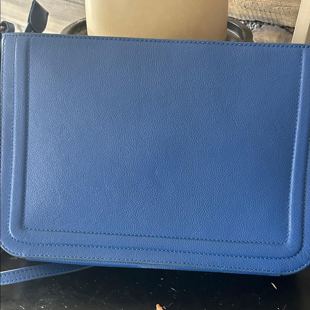 Love Moschino Blue Crossbody with Green Heart Detail - Picture 3 of 10